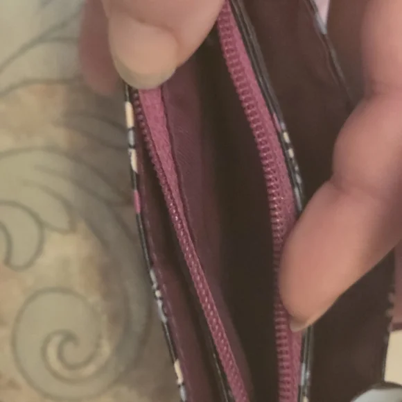 Vera Bradley Floral Wallet - Picture 5 of 6